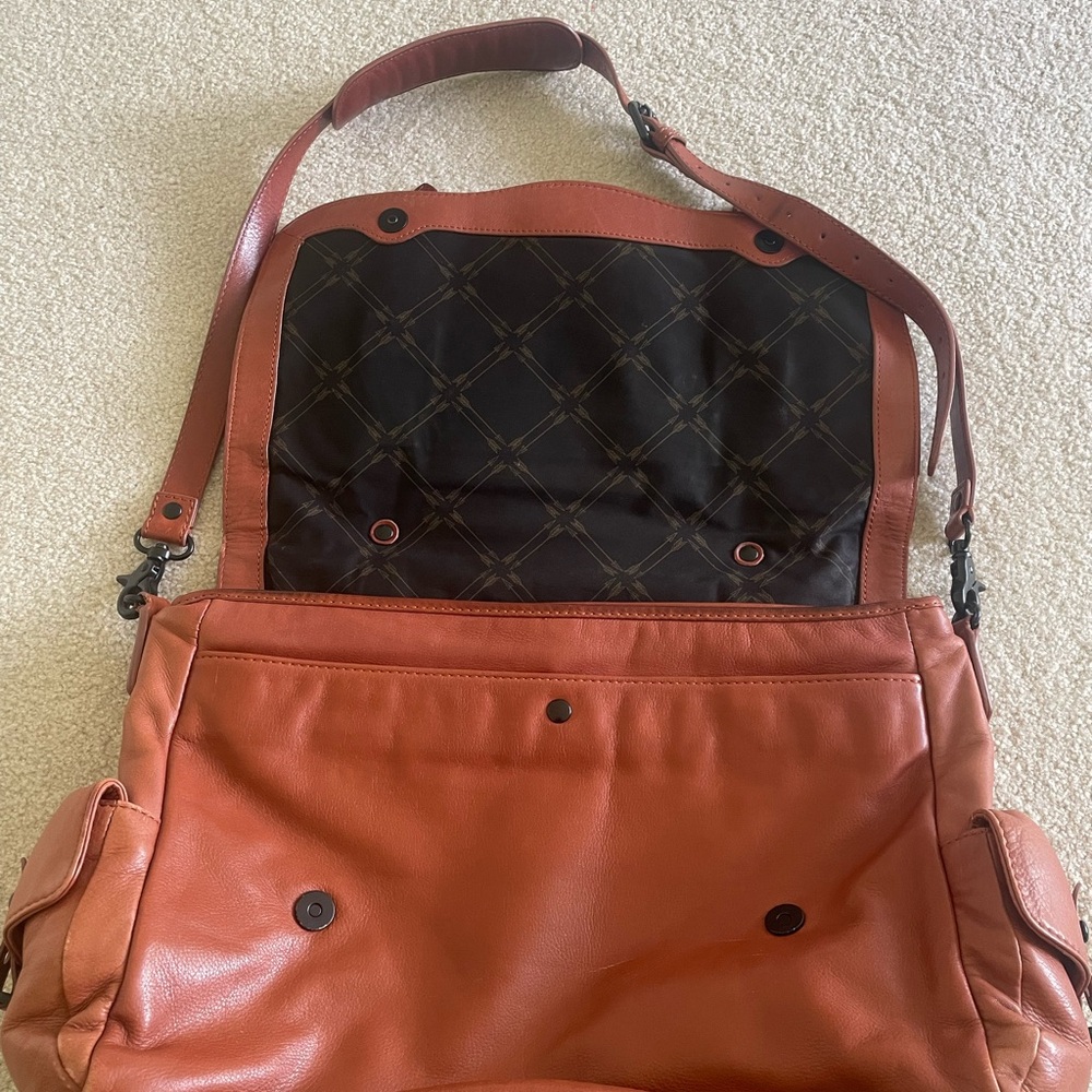 Men's Brown Leather Bag